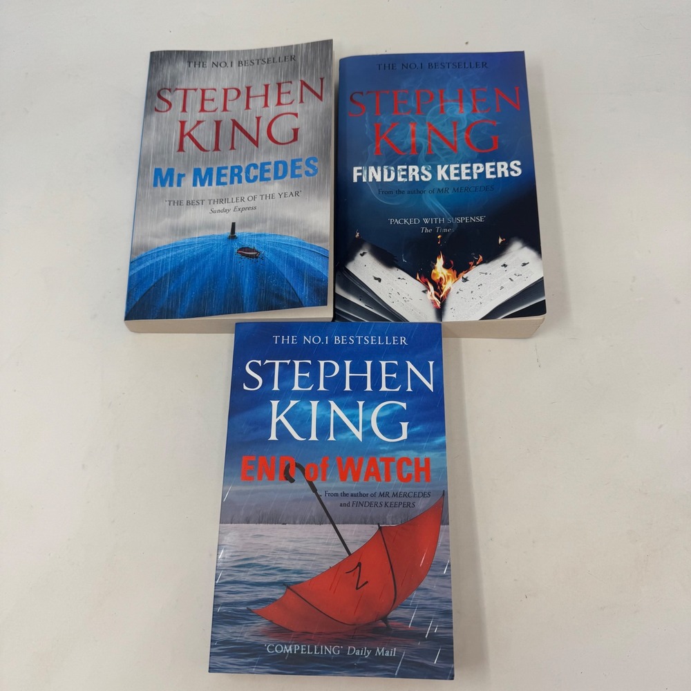 Stephen King Bill Hodges Trilogy 3 Book Set Mr Mercedes Finders Keepers UK Cover